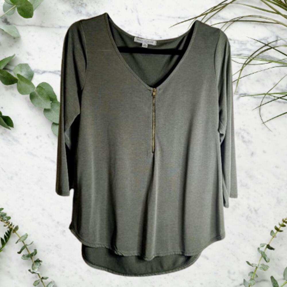 Green Envelope Medium 3/4 sleeve olive green polyester blend stretch woman's top
